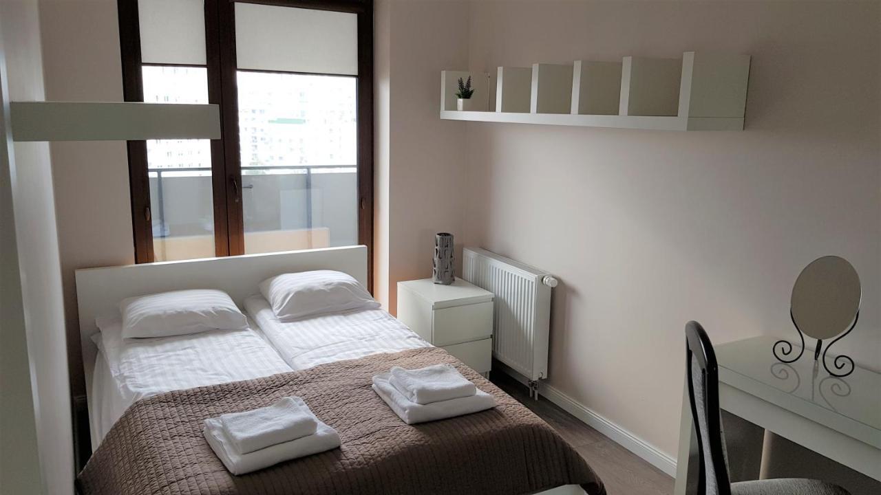 Goclaw Apartament Varsavia Esterno foto